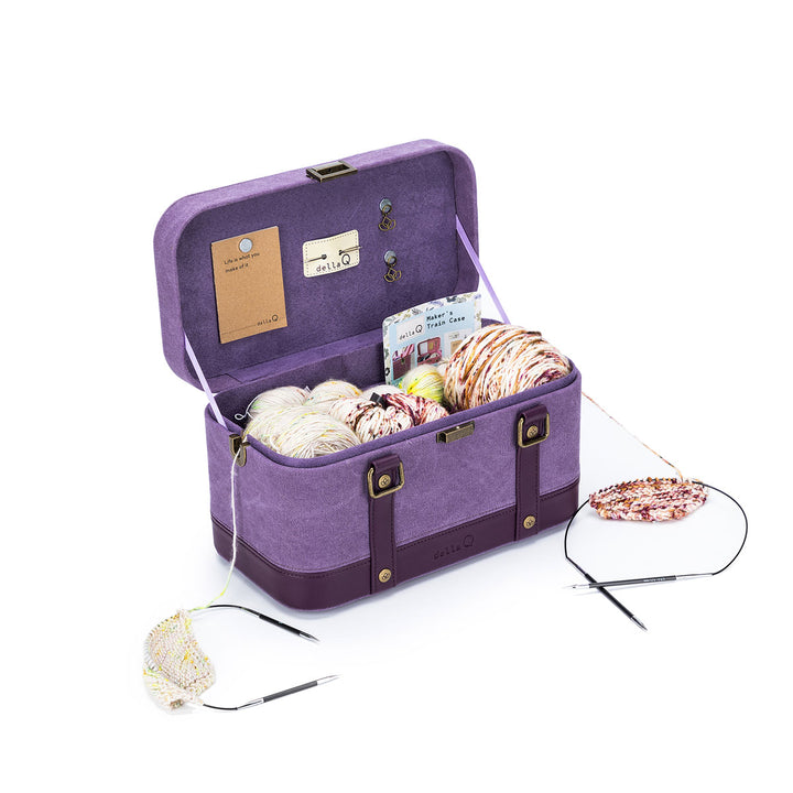 della Q Maker's Train Case - Plum - Extra Image