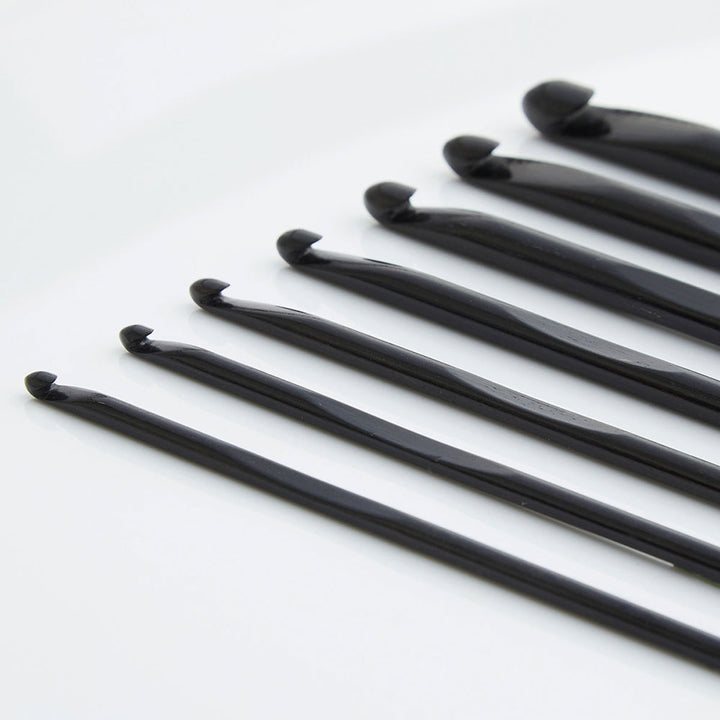 Lantern Moon Single Ended Crochet Hooks - E (3.5mm) - Extra Image