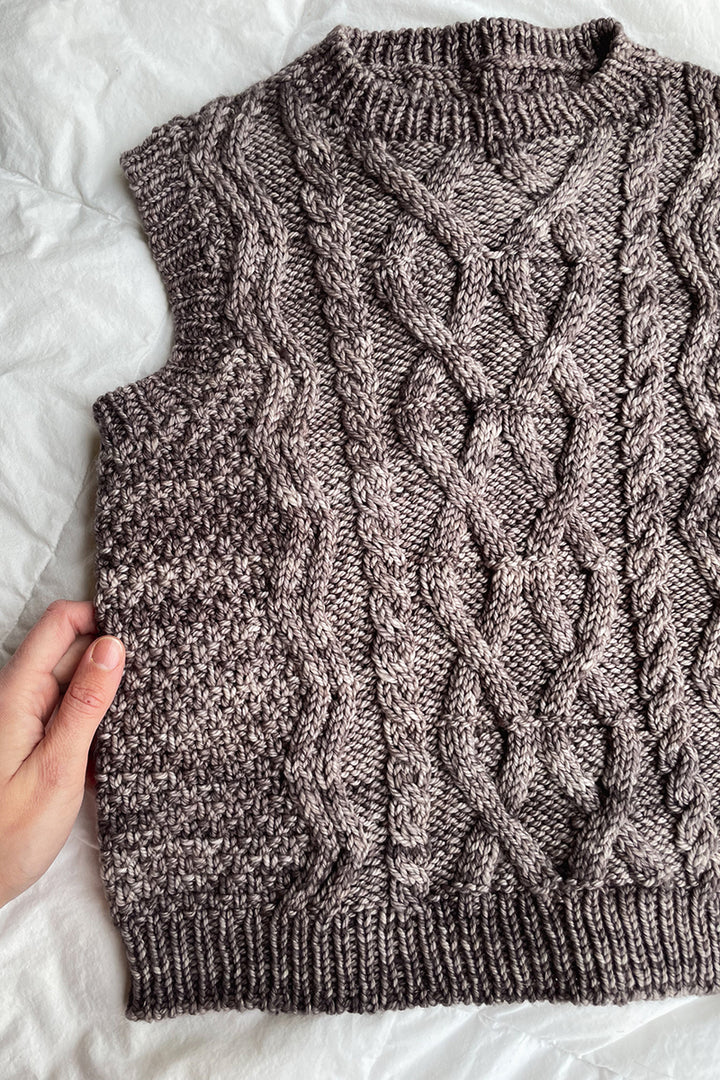 Madelinetosh Tosh Patterns - Clara Cables Vest - PDF Download - Extra Image