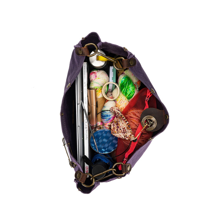 della Q Maker's Canvas Rucksack - Red - Extra Image