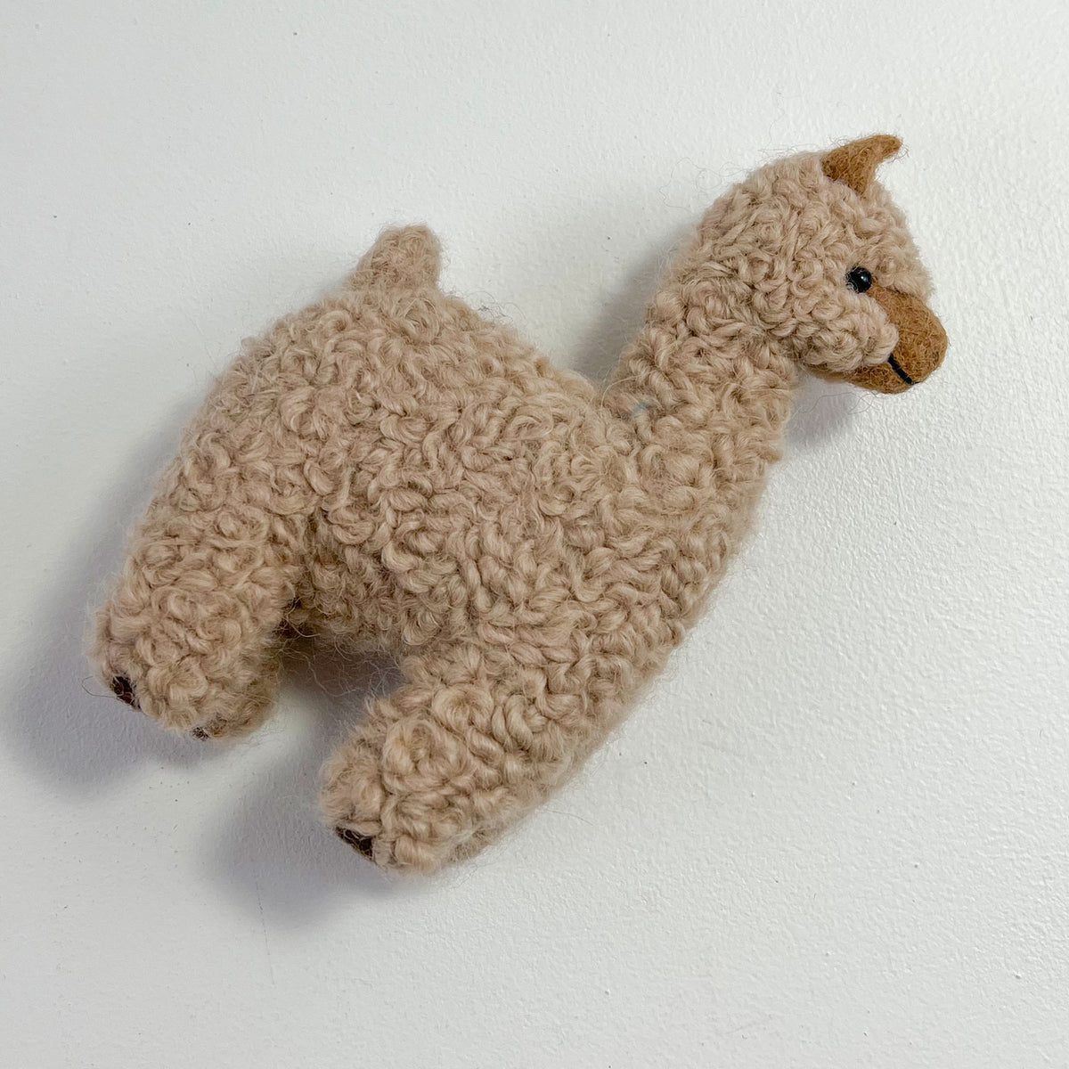 Jimmy Beans Wool Long Tail Alpaca Tape Measure - Larry the Long Tail - Zoom Image

