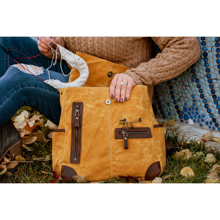 della Q Maker's Midi Backpack - Orange - Extra Image