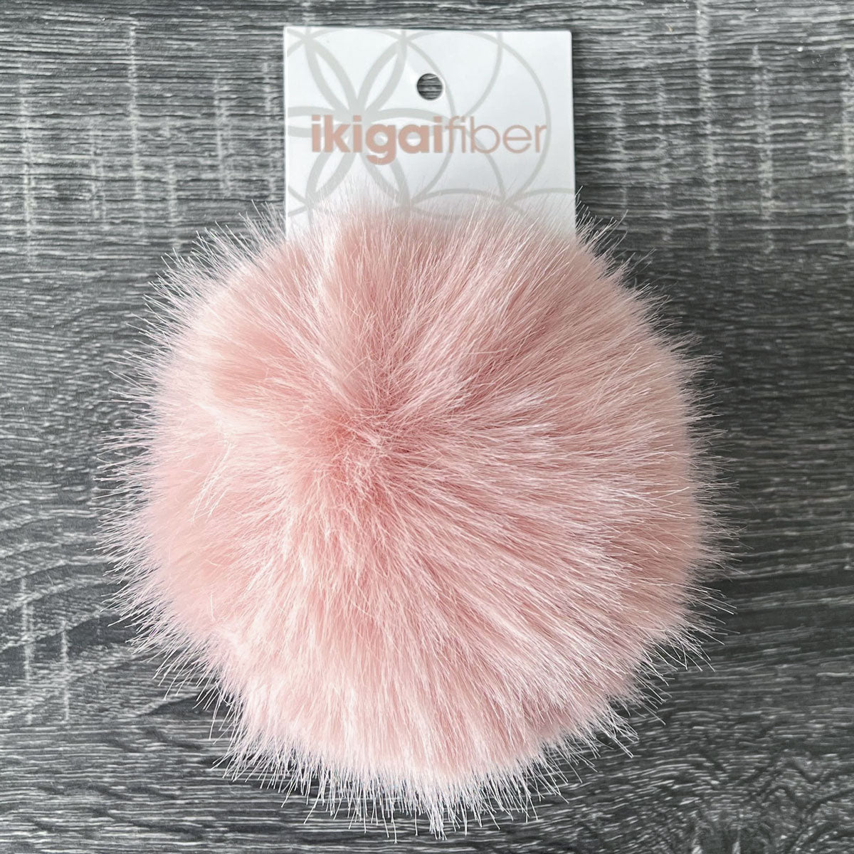 Ikigai Fiber Faux Luxe Pom Poms - Xl Lux Blush - Extra Image