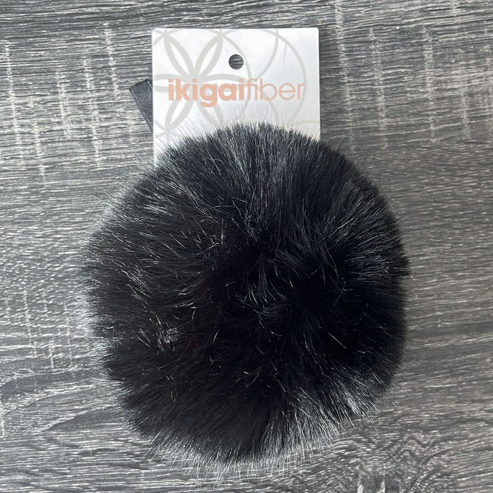 Ikigai Fiber Faux Luxe Pom Poms - XL Lux Black - Extra Image