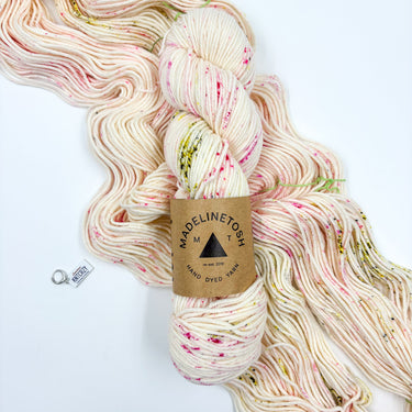 Madelinetosh Stitchin' States Kits - Magnolias On My Mind - Louisiana - Zoom Image