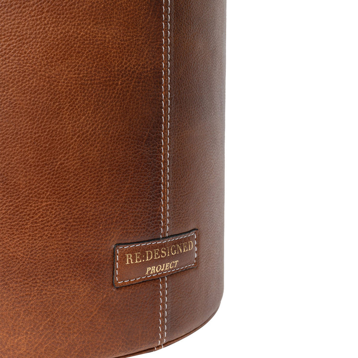 Re:Designed Project 27 - Walnut/Gold (Pre-Order, Ships Winter 2024) - Extra Image