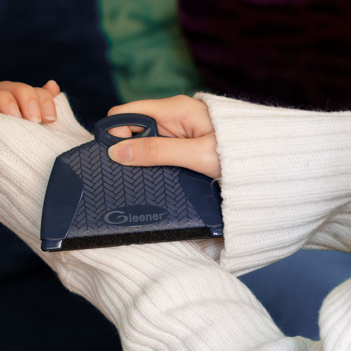 Gleener Sweater Saver - Multi-Fabric Comb - Extra Image