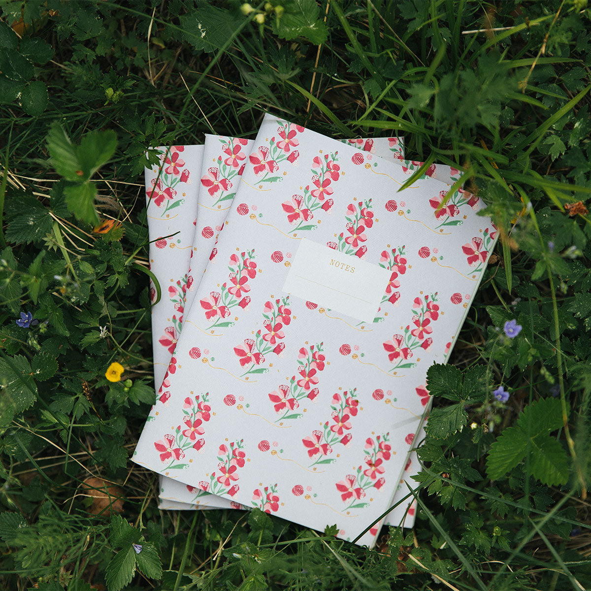 Laine Magazine Laine x Dee Notebooks - Lilac - Extra Image