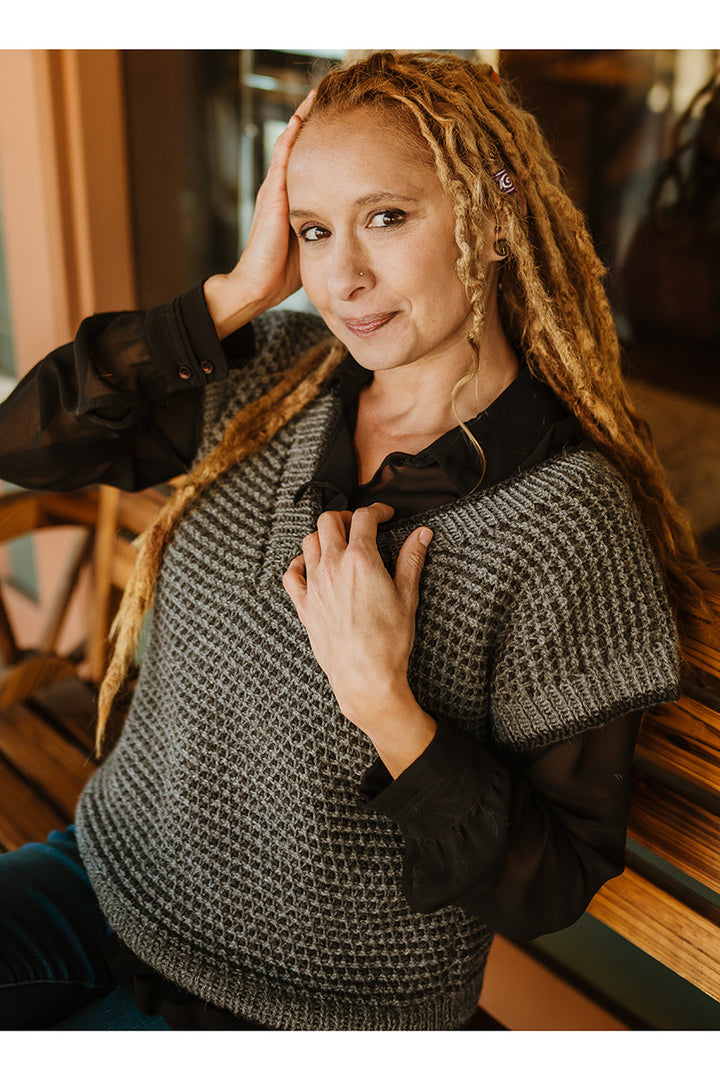 Yarn Citizen Ashlar Vest Kit - Extra Image