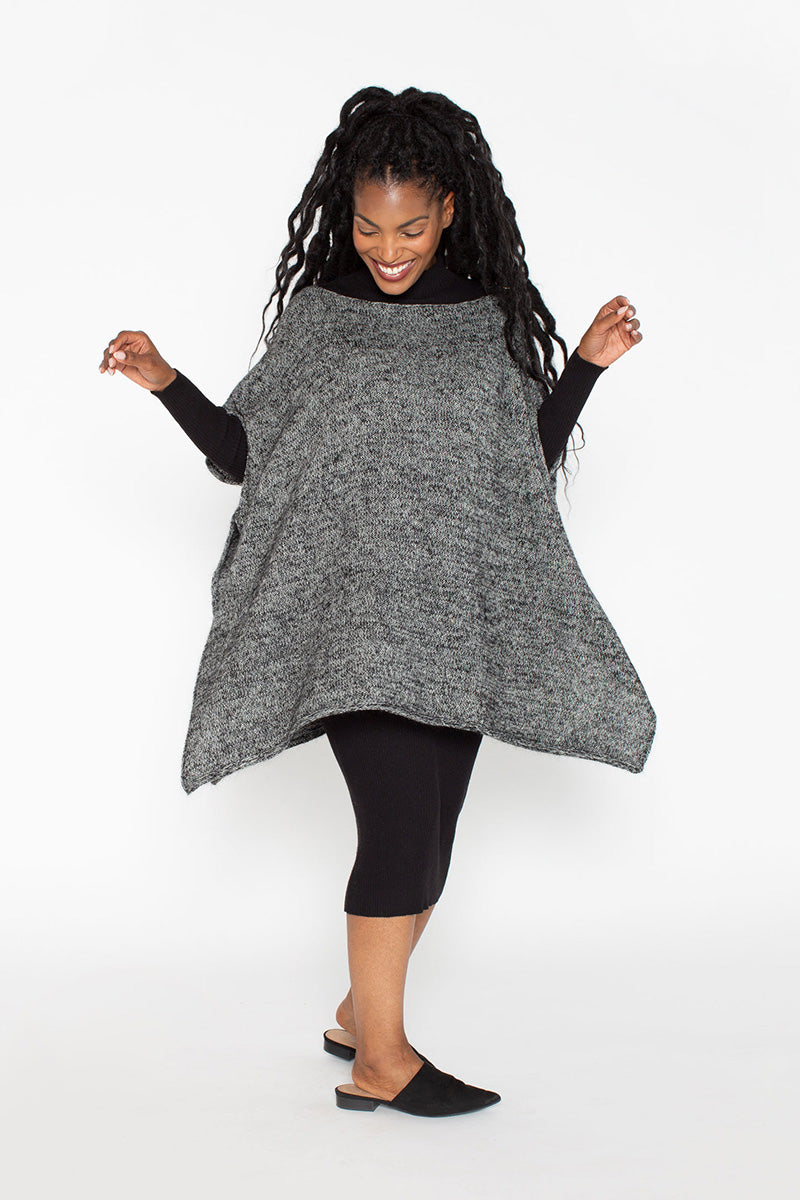 Madelinetosh Aalto Poncho Kit - Extra Image
