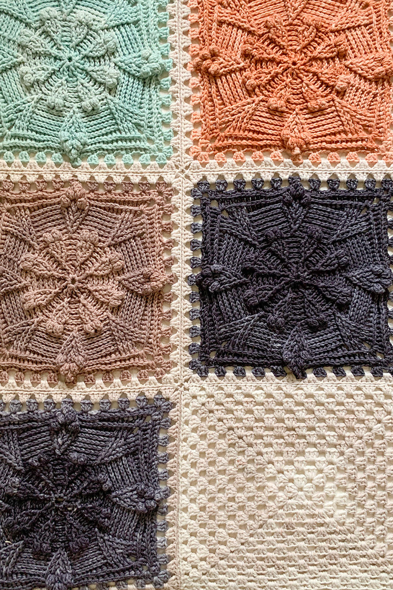 Urth Yarns CoCo's Choice Blanket Kit - Extra Image