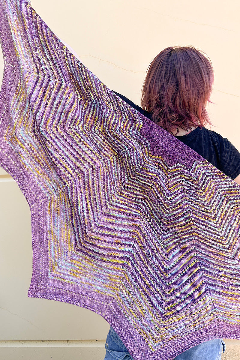 Madelinetosh Zig Zag Shawl Kit - Extra Image