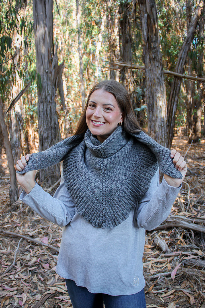 Yarn Citizen Monstera Wrap Kit - Extra Image