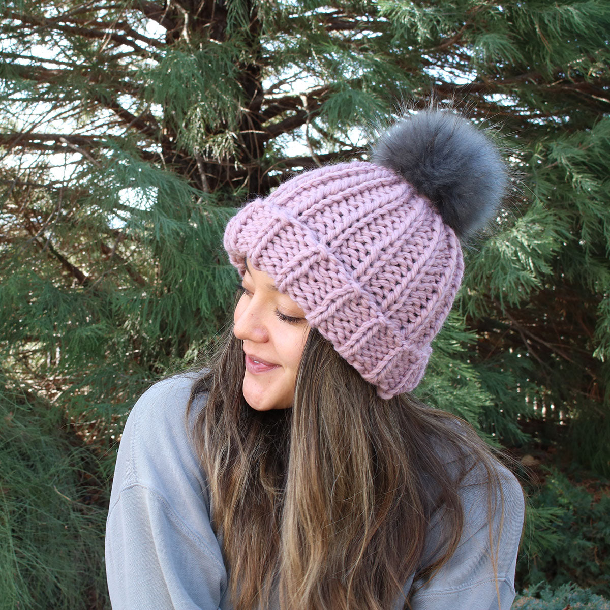 Wendy's Daisy Hat - Main Image 1
