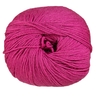 Cascade Yarns 220 Superwash Yarn - 0807 Raspberry - Zoom Image