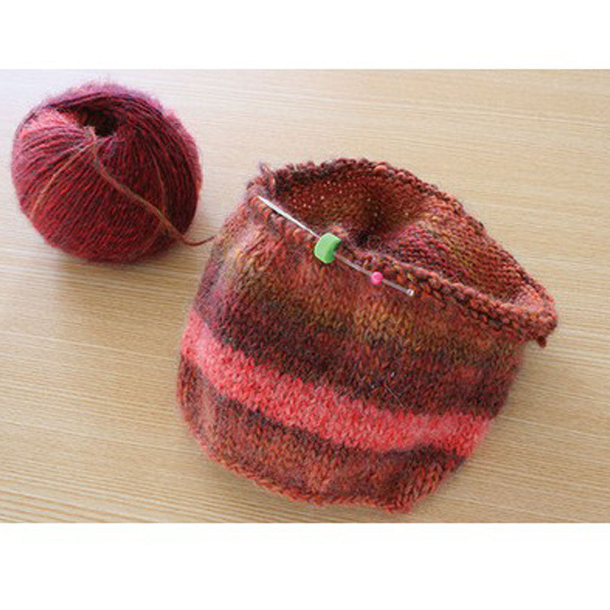 Clover Circular Stitch Holder - Long - Extra Image
