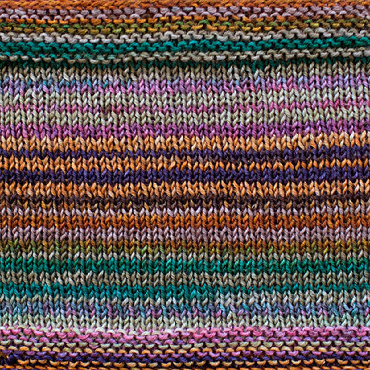 Urth Yarns Uneek Fingering Yarn - 3019 - Zoom Image
