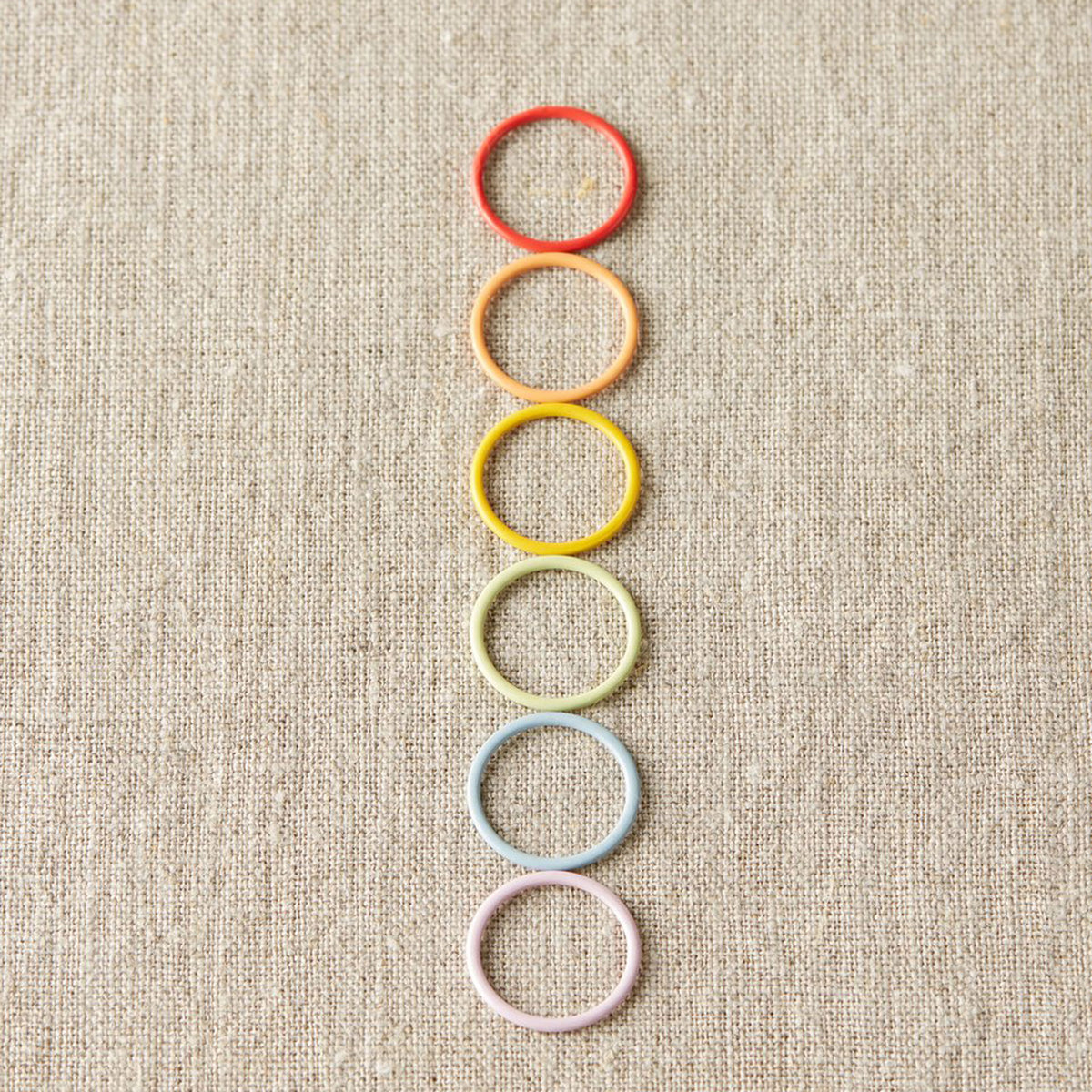 Cocoknits Maker's Keep Accessories - Colorful Ring Stitch Markers -  Jumbo - Zoom Image
