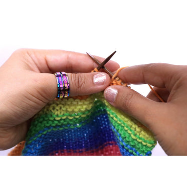 KnitPro Row Counter Ring - Rainbow - Size 9 - Extra Image