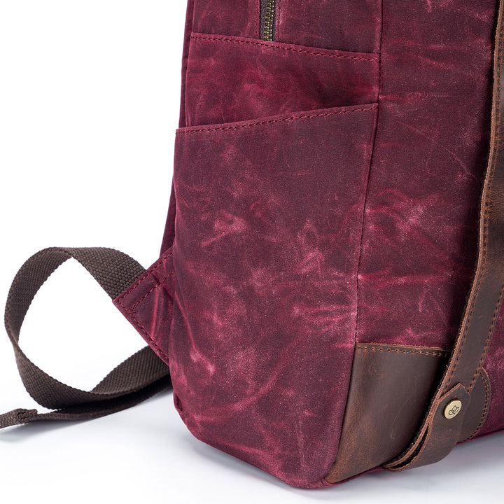 della Q Maker's Canvas Backpack - Red - Extra Image