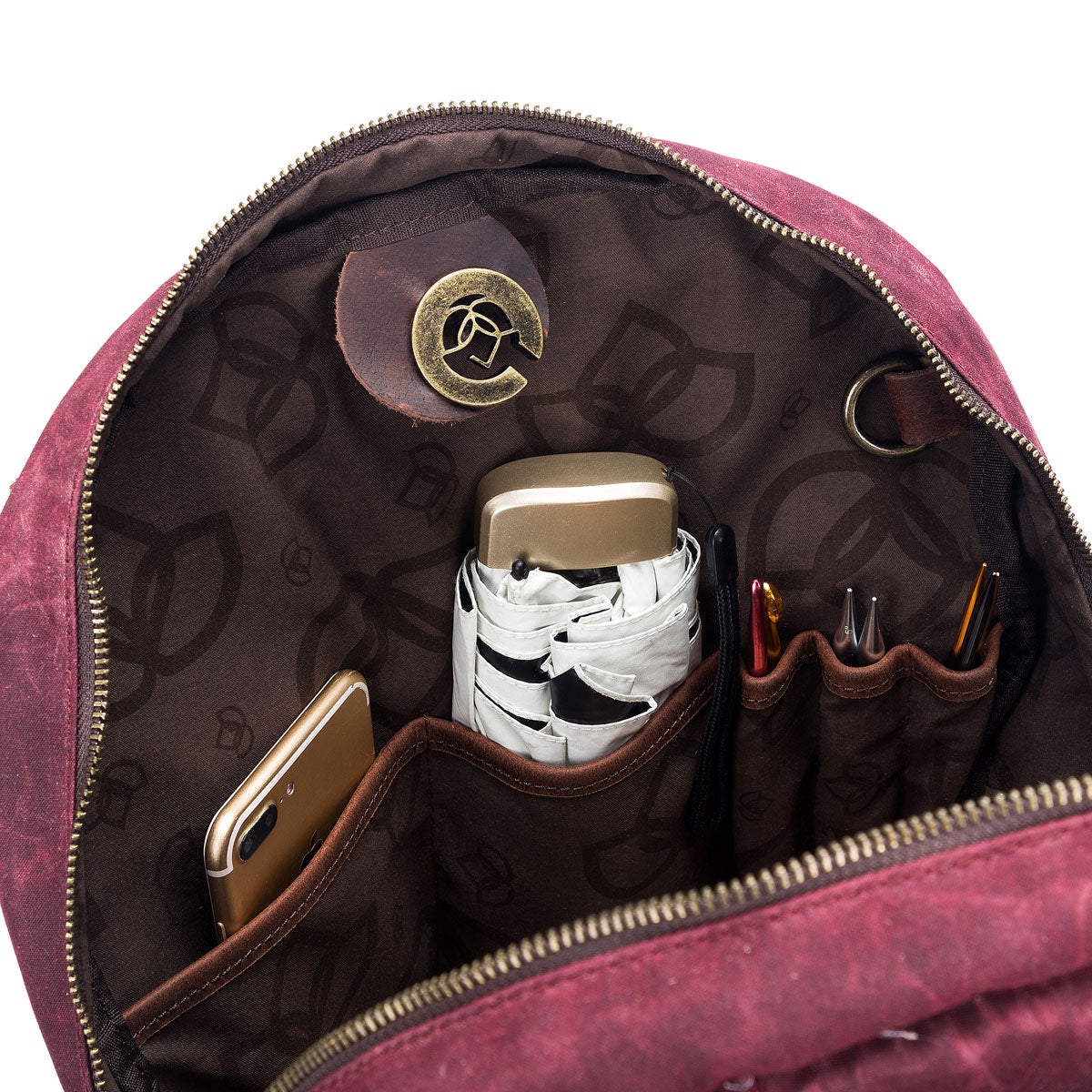 della Q Maker's Canvas Backpack - Red - Extra Image