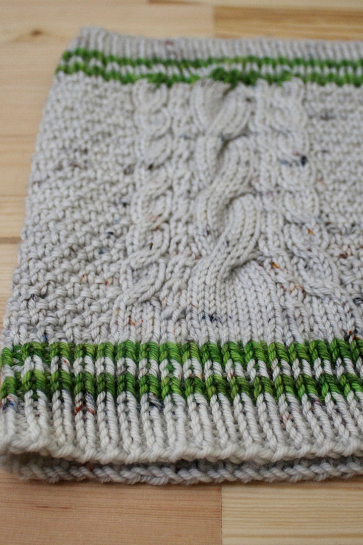 Madelinetosh Tosh Patterns - Folklore Cowl - PDF Download - Extra Image