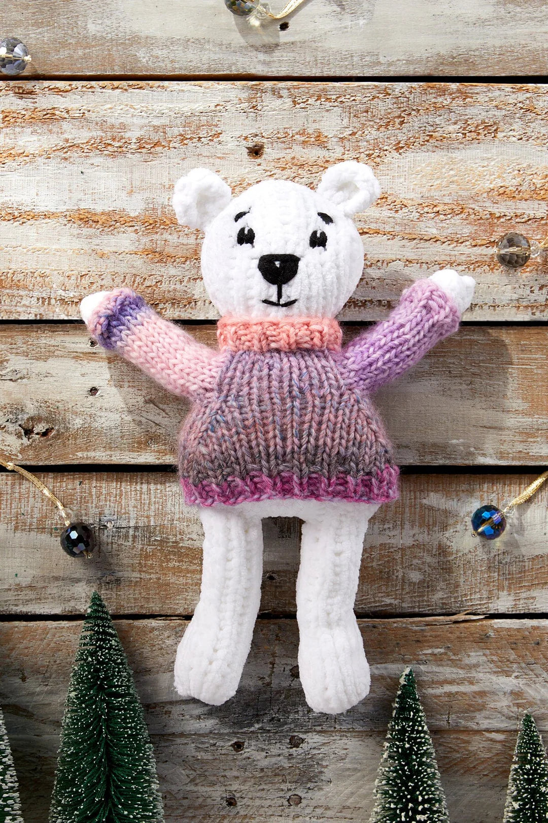 Universal Yarn Bella Chenille - Accessories Patterns - Mini Marshmallow - PDF Download
