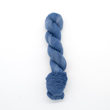Madelinetosh Tosh Pebble Yarn - Betty Drapers Blues