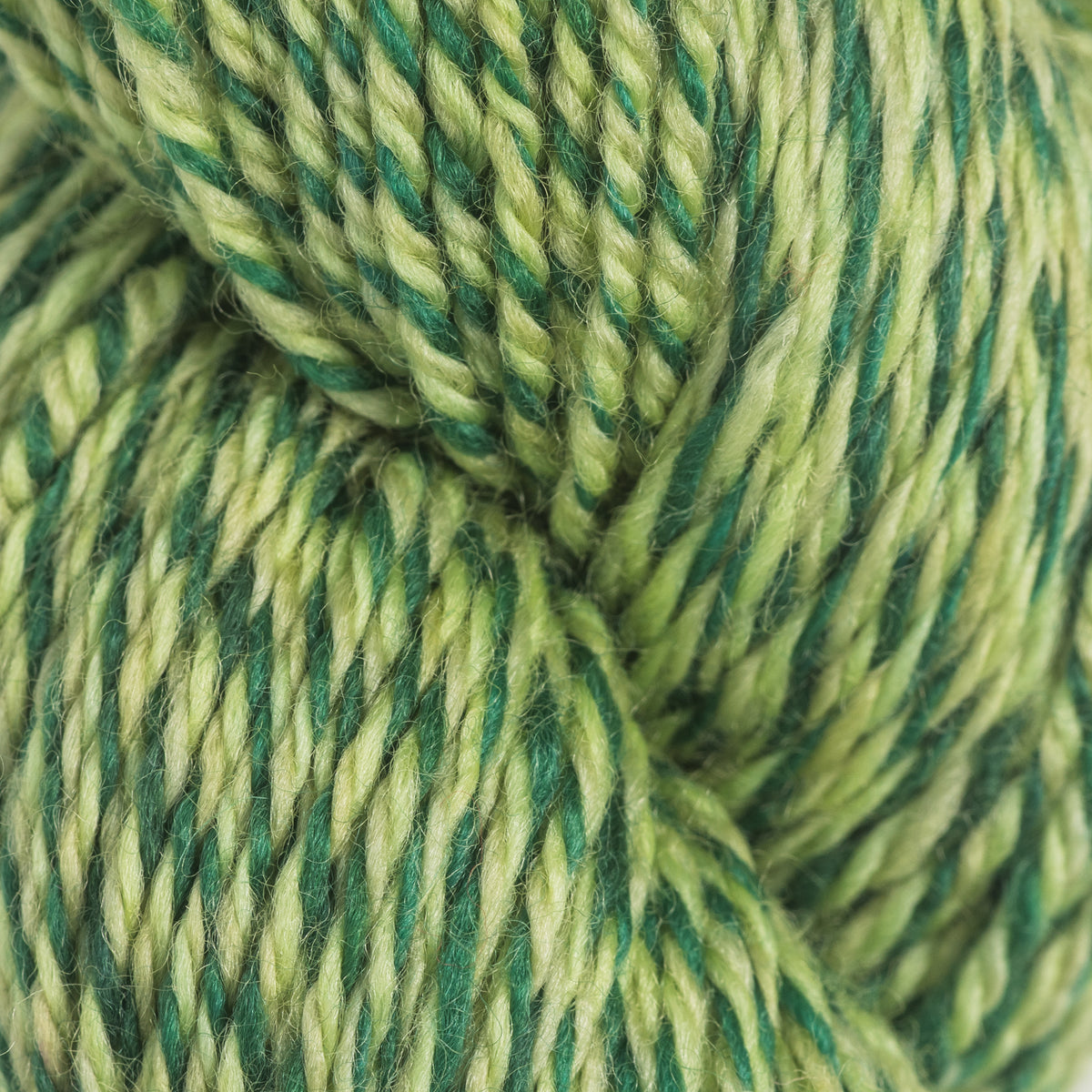 Urth Yarns Spiral Grain Yarn - Matcha
